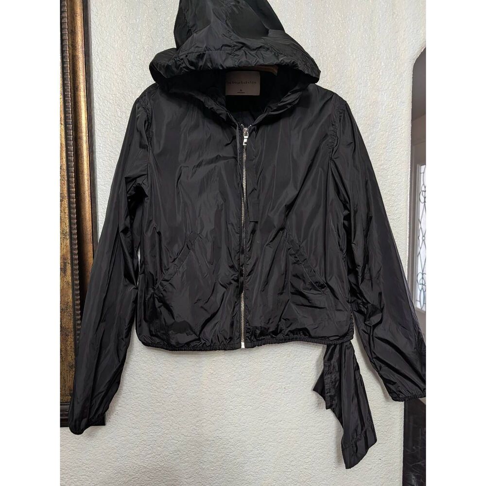Babaton wind breaker rain hoodie